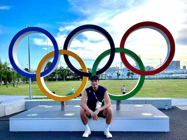 兒童花劍班劍舍技術總監張小倫