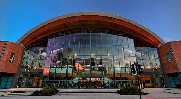 英國大學學費幾錢